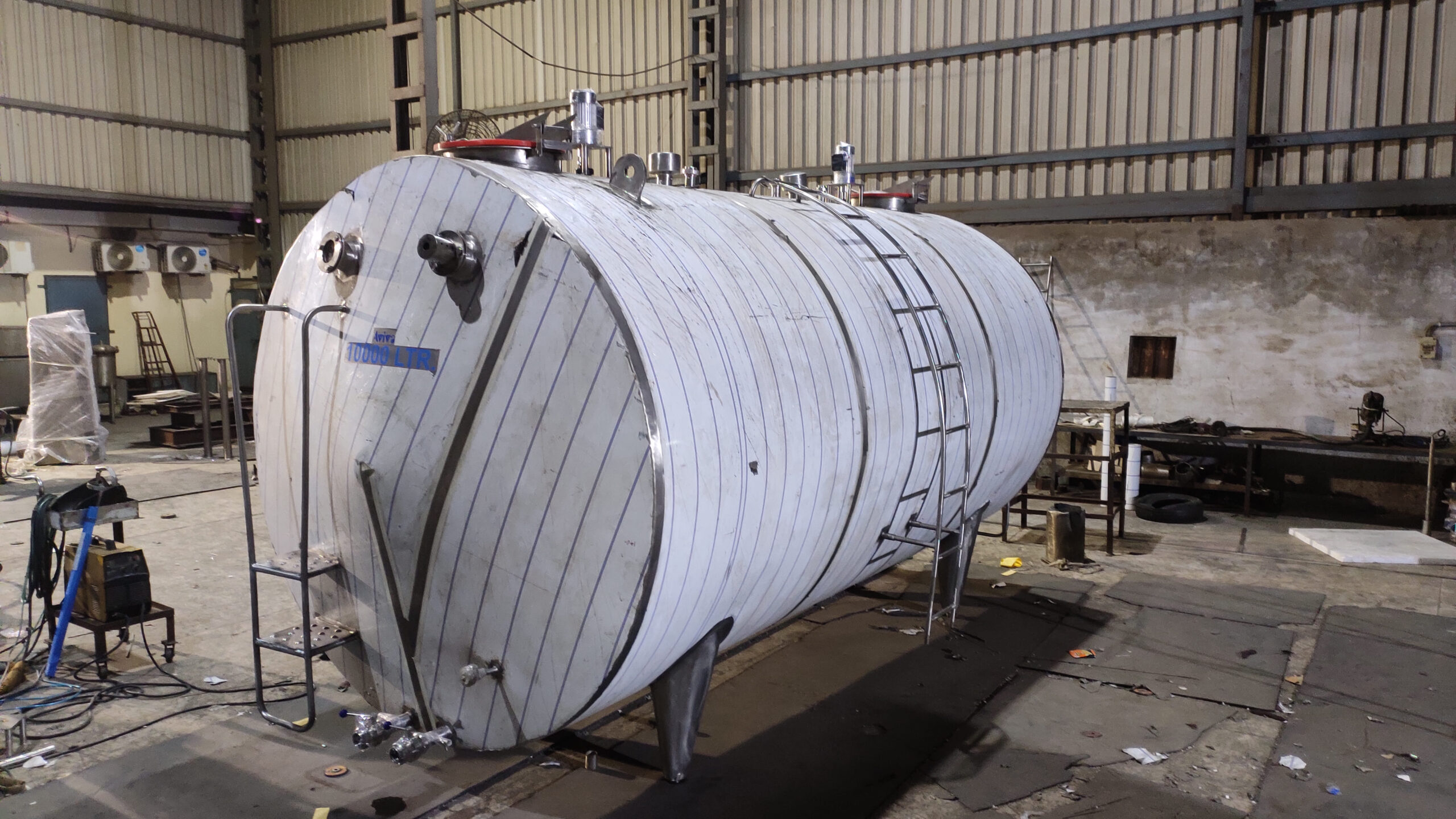 Horizontal Milk Storage Tank